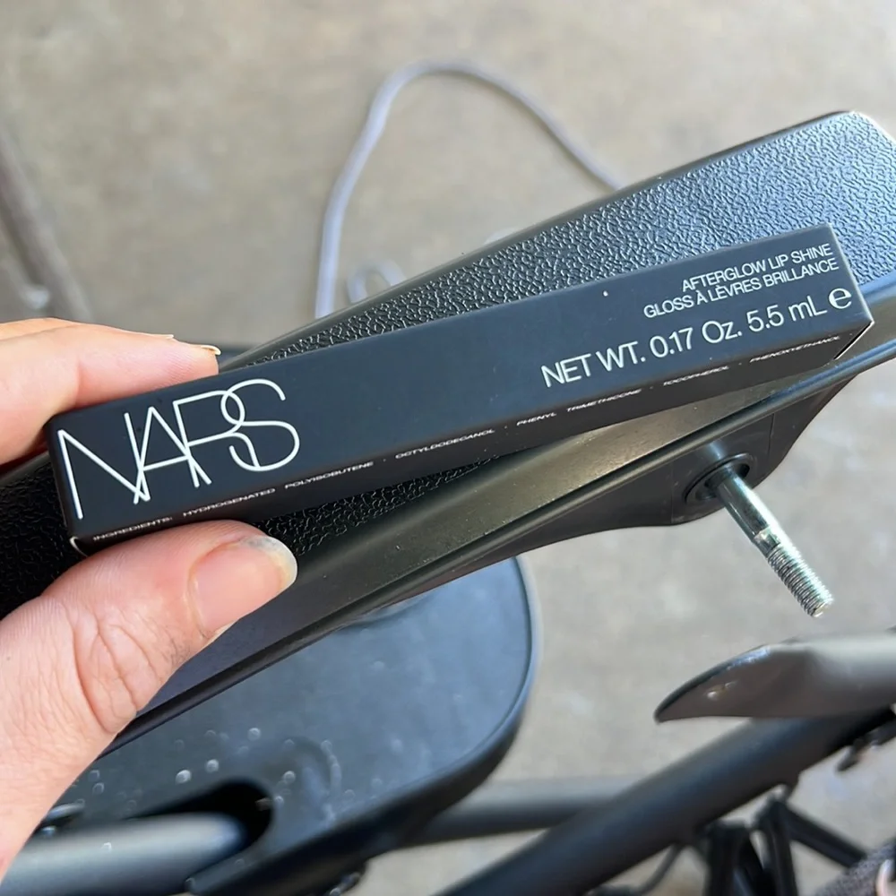 ♣️🍭Nars Triple XXX Afterglow Lip Shine